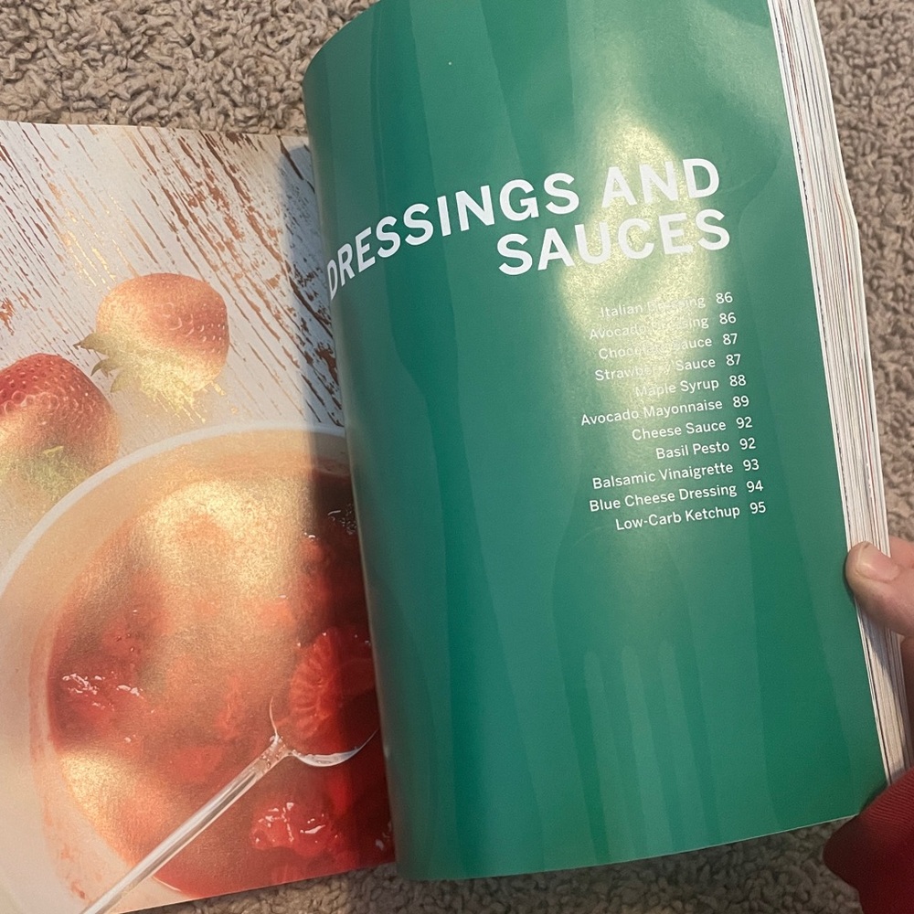 5- Ingredient Keto Cookbook - Picture 4 of 6